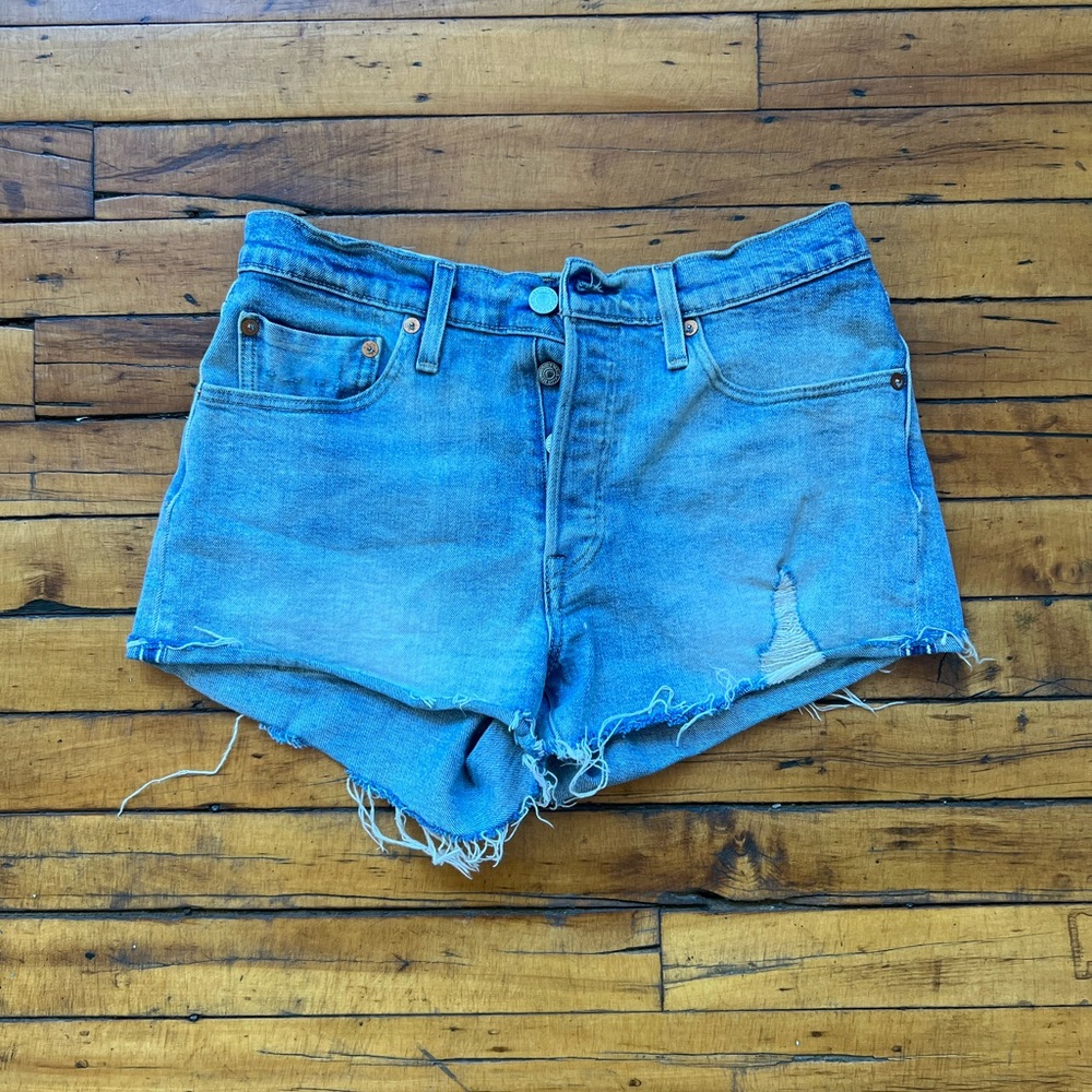 NWOT Levi's 501 Shorts
